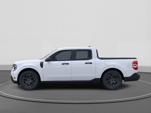 New 2026 Ford Maverick XLT w/ Equipment Group 301A AWD/4WD image 3