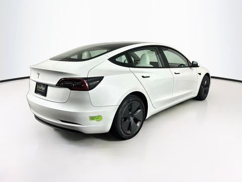Used 2023 Tesla Model 3 Standard Range RWD image 9