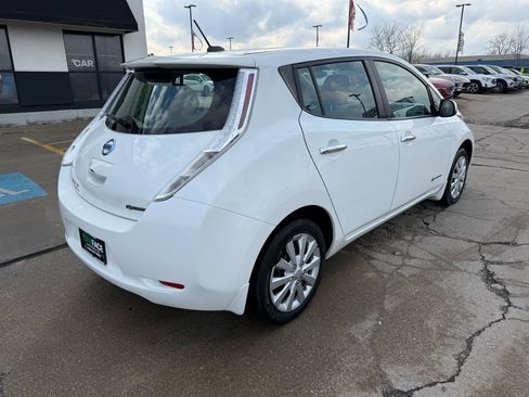 Used 2015 Nissan Leaf S w/ Charge Package image 15