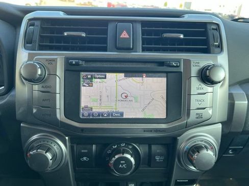 Used 2018 Toyota 4Runner SR5 Premium AWD/4WD image 17