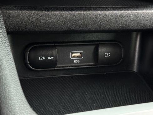 Used 2024 Kia Forte LX FWD image 19