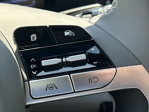 New 2026 Hyundai Elantra Sport FWD image 26