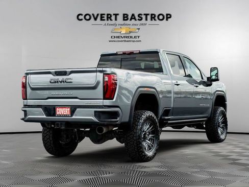 Used 2025 GMC Sierra 2500 Denali Ultimate AWD/4WD image 4