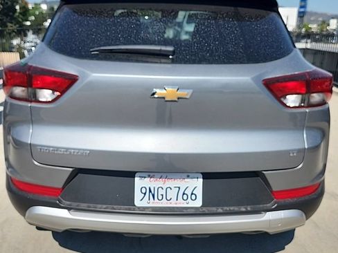 Used 2025 Chevrolet TrailBlazer LT FWD image 4