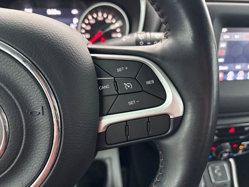 Used 2019 Jeep Compass Latitude w/ Safe & Security Group image 14