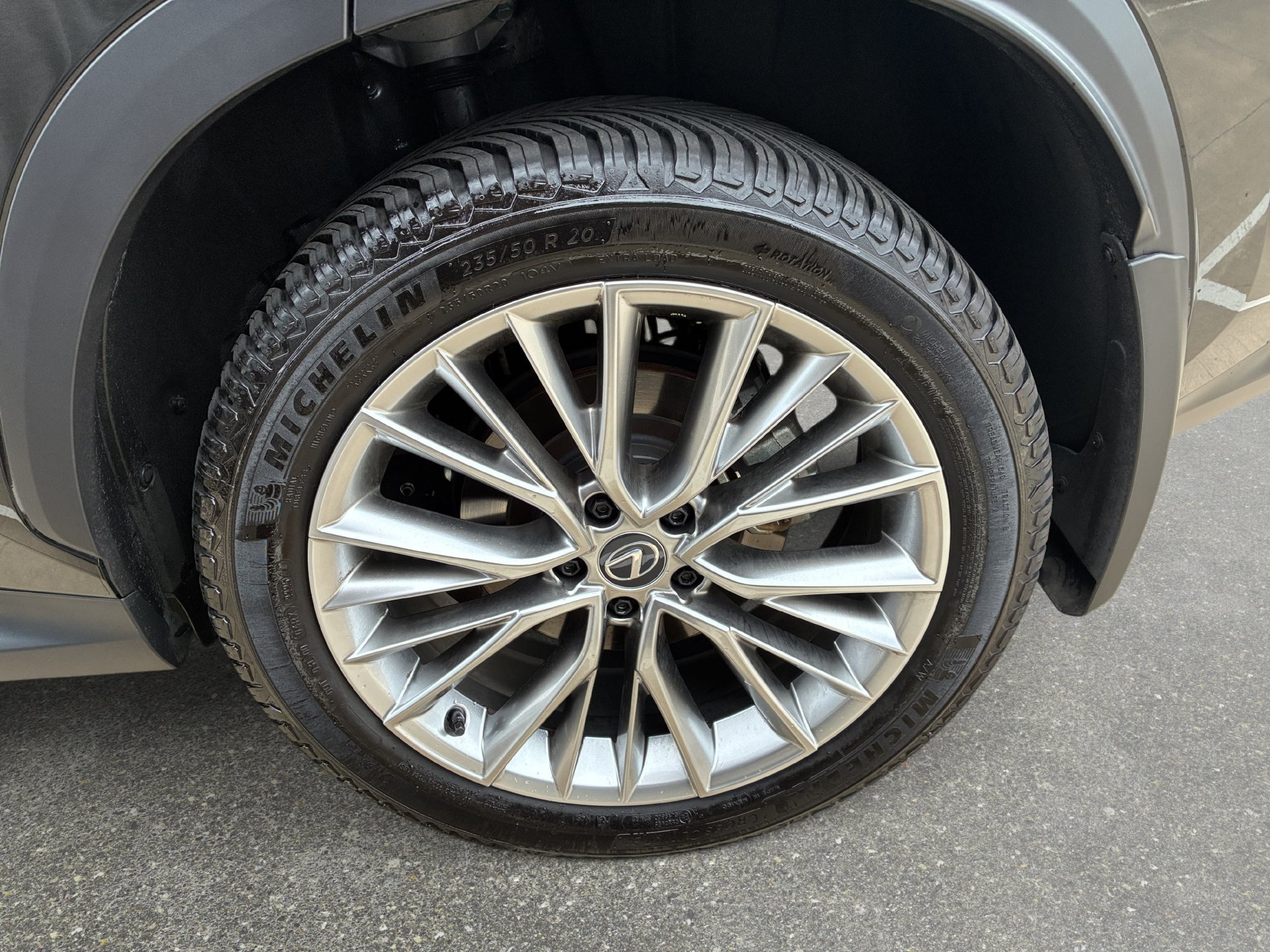 Used 2025 Lexus NX 350 AWD w/ Cold Area Package image 32