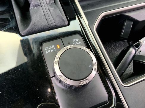 Used 2025 Toyota Tundra SR5 RWD image 33