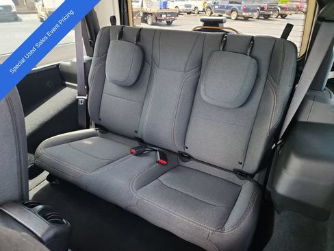 Used 2025 Jeep Wrangler Sport AWD/4WD image 11