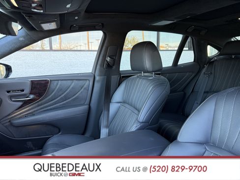 Used 2024 Lexus LS 500 w/ Interior Upgrade Package image 19