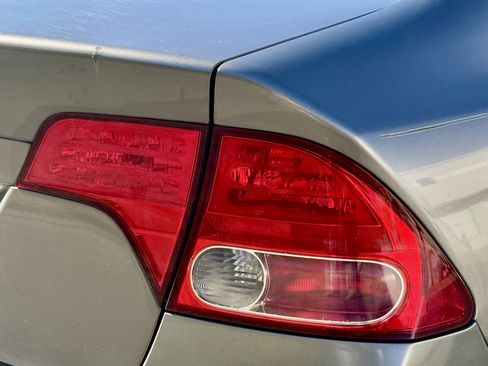 Used 2006 Honda Civic EX image 21