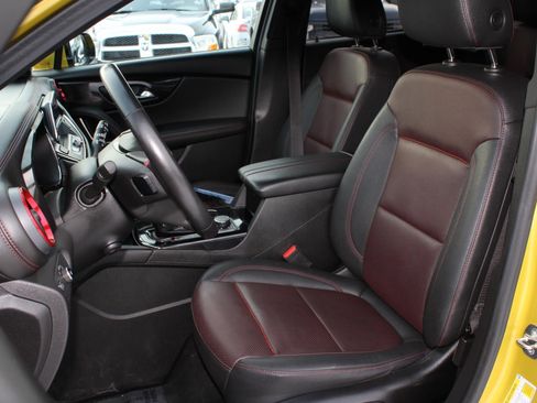 Used 2022 Chevrolet Blazer RS w/ Enhanced Convenience Package image 16