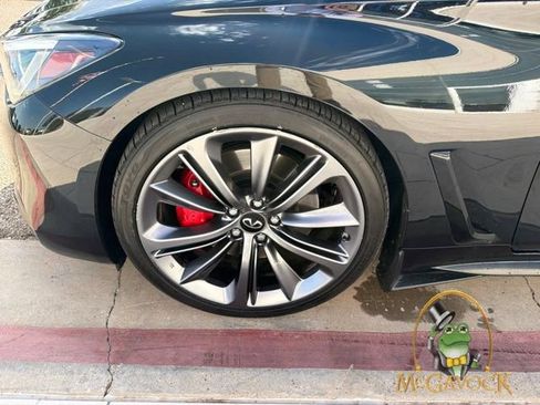 Used 2022 INFINITI Q60 Red Sport 400 w/ Proactive Package RWD image 11