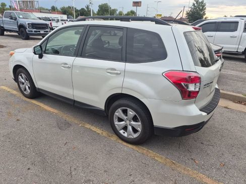 Used 2015 Subaru Forester 2.5i Premium AWD/4WD image 7