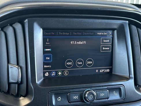 Used 2022 Chevrolet Colorado W/T w/ WT Convenience Package image 16