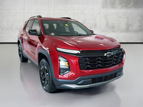 New 2026 Chevrolet Equinox LT w/ Midnight Edition image 3
