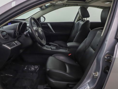 Used 2013 MAZDA MAZDA3 i Grand Touring image 16