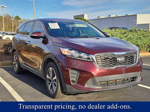 Used 2020 Kia Sorento LX V6 image 5