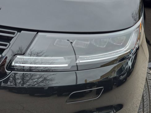 New 2026 Land Rover Range Rover Sport Dynamic SE image 32