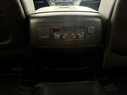 Used 2015 Chevrolet Tahoe LT w/ Luxury Package AWD/4WD image 24