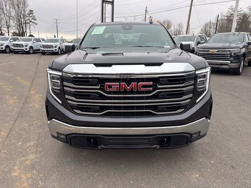 Used 2026 GMC Sierra 1500 SLT AWD/4WD image 8