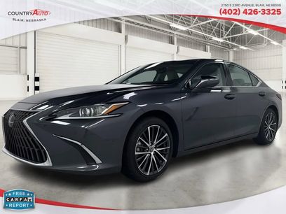 Used 2025 Lexus ES 350 w/ Premium Package