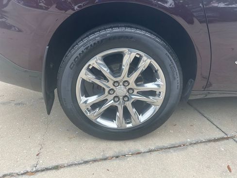 Used 2018 Buick Enclave Premium w/ Experience Buick Package image 25