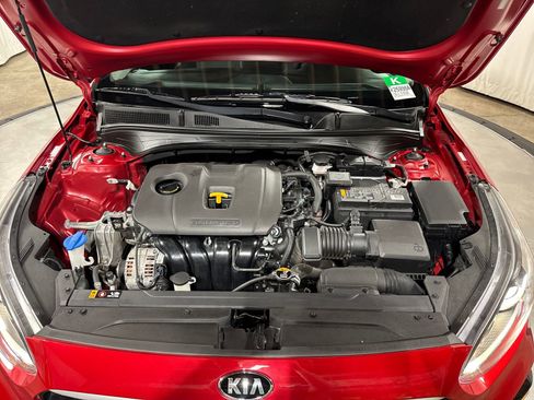 Certified 2021 Kia Forte LXS FWD image 28