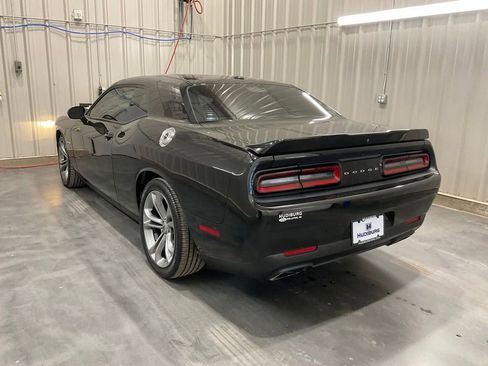 Used 2022 Dodge Challenger R/T image 19