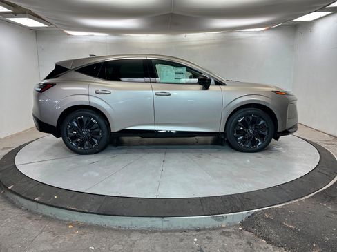 New 2026 Nissan Murano Platinum image 6