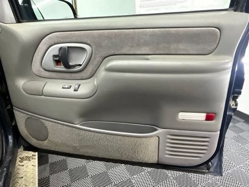 Used 1995 GMC Sierra 1500 4x4 Extended Cab image 12