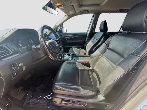 Certified 2021 Honda Pilot Special Edition image 18