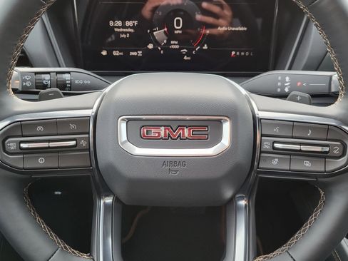 New 2026 GMC Terrain AT4 AWD/4WD image 12