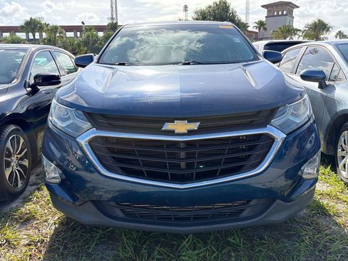 Used 2019 Chevrolet Equinox LT FWD image 2