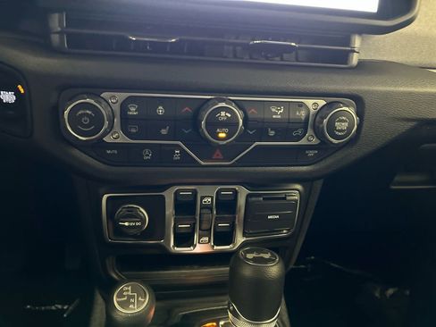 New 2025 Jeep Wrangler Sport S image 23