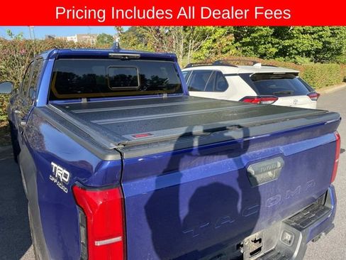 Used 2024 Toyota Tacoma TRD Off-Road w/ TRD Off Road Premium Package AWD/4WD image 6