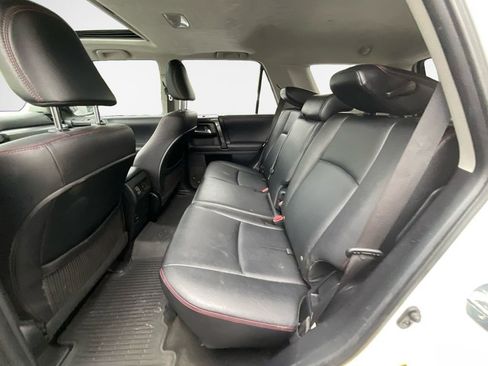Used 2018 Toyota 4Runner TRD Off-Road Premium AWD/4WD image 23