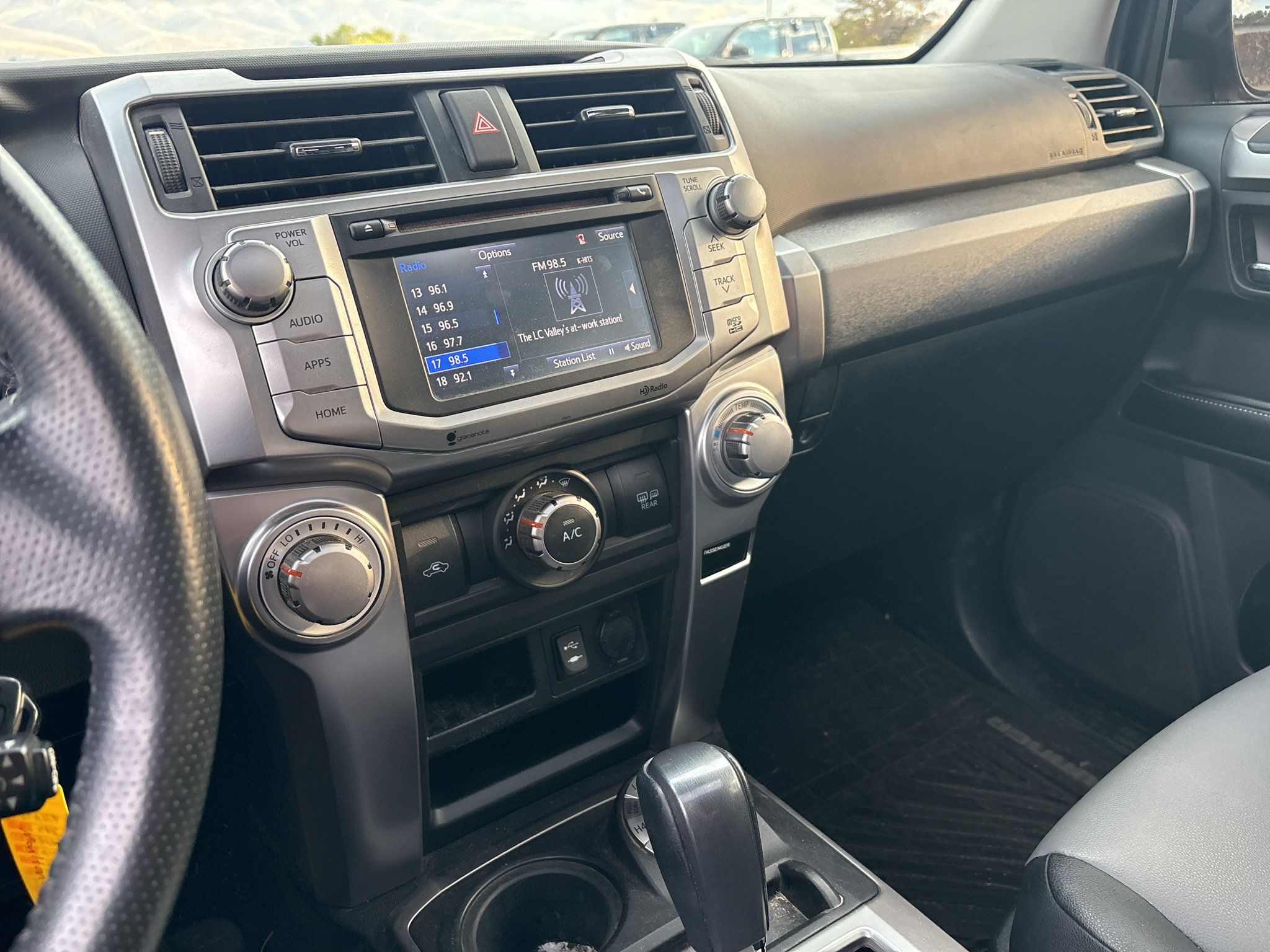 Used 2015 Toyota 4Runner SR5 Premium AWD/4WD image 3