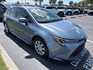 Used 2021 Toyota Corolla LE FWD video 1