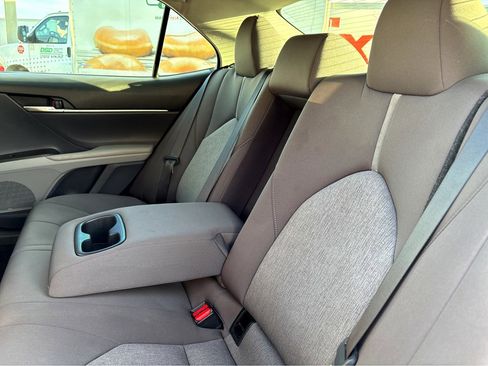 Used 2024 Toyota Camry LE image 18