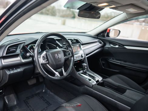 Used 2021 Honda Civic EX image 13
