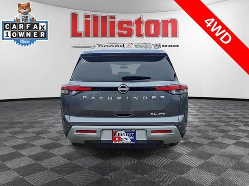 Used 2023 Nissan Pathfinder SL AWD/4WD image 5