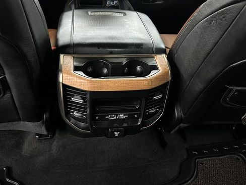 Used 2022 RAM 1500 Limited AWD/4WD image 25