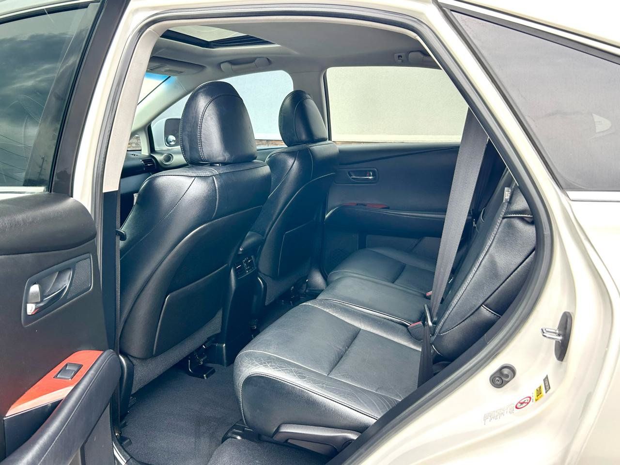 Used 2012 Lexus RX 350 FWD w/ Premium Pkg image 17