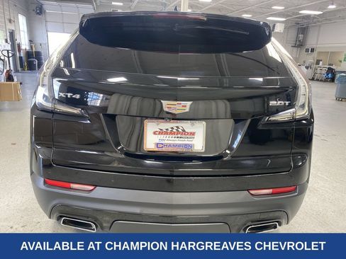 Used 2019 Cadillac XT4 Sport w/ Cold Weather Package FWD image 40