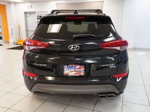 Used 2016 Hyundai Tucson Limited w/ Option Group 03 AWD/4WD image 9