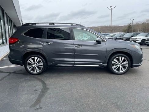Used 2019 Subaru Ascent Touring image 4