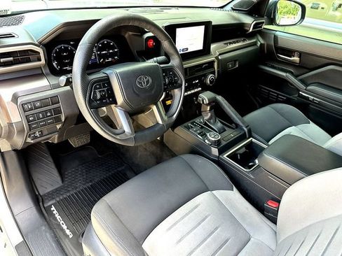 Used 2024 Toyota Tacoma TRD Off-Road w/ TRD Off Road Upgrade Package AWD/4WD image 12