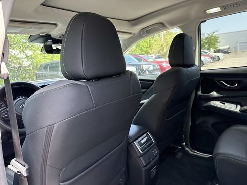 Used 2023 Subaru Ascent Onyx Edition AWD/4WD image 13