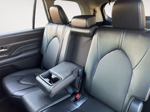 New 2026 Toyota Grand Highlander AWD Hybrid image 13