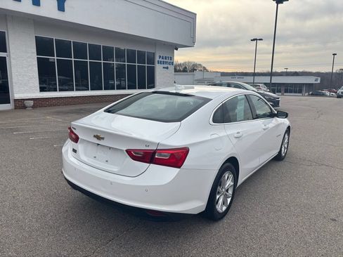Used 2024 Chevrolet Malibu LT FWD image 7